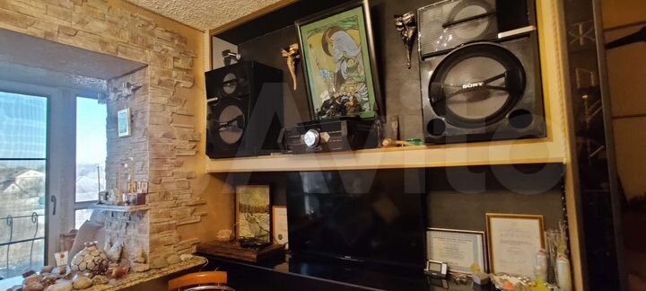 2-к. квартира, 80 м², 1/2 эт.