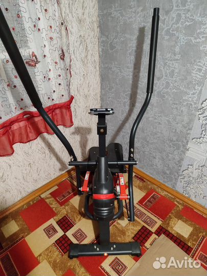 Эллиптический тренажер