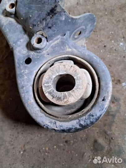 Подрамник передний Audi A6 C6