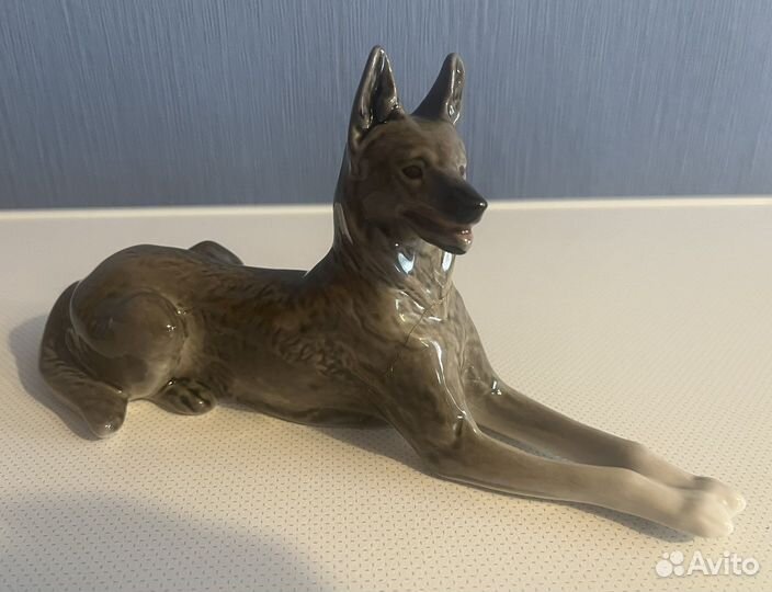 Статуэтка «Овчарка» Лфз