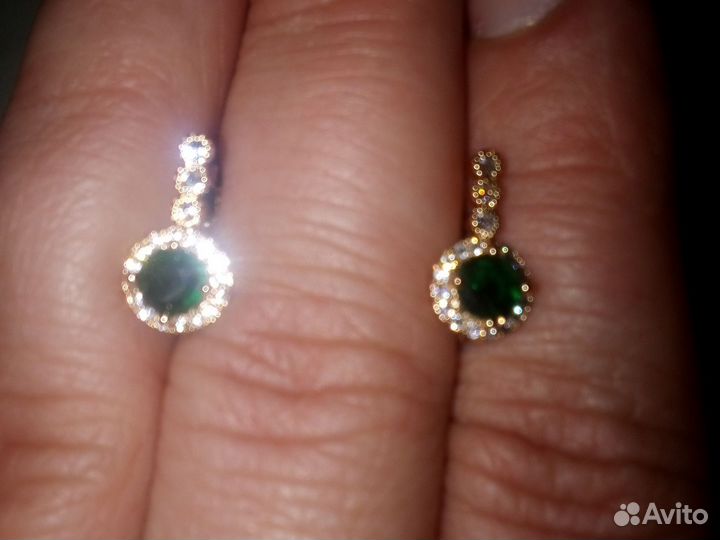 Золотые серьги