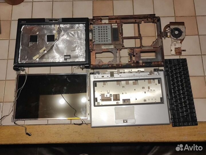 Ноутбук asus f8v