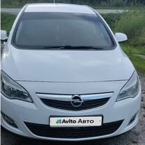 Opel Astra 1.6 MT, 2011, 207 000 км, с пробегом, цена 760 000 руб.