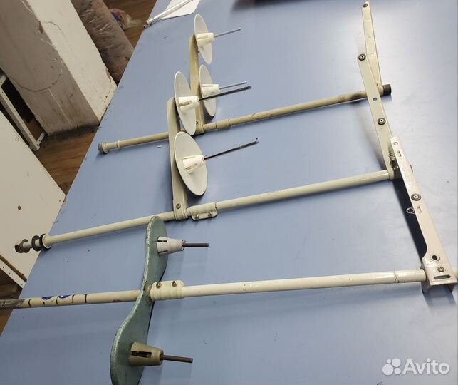 Стойка для ниток Бобиностойка