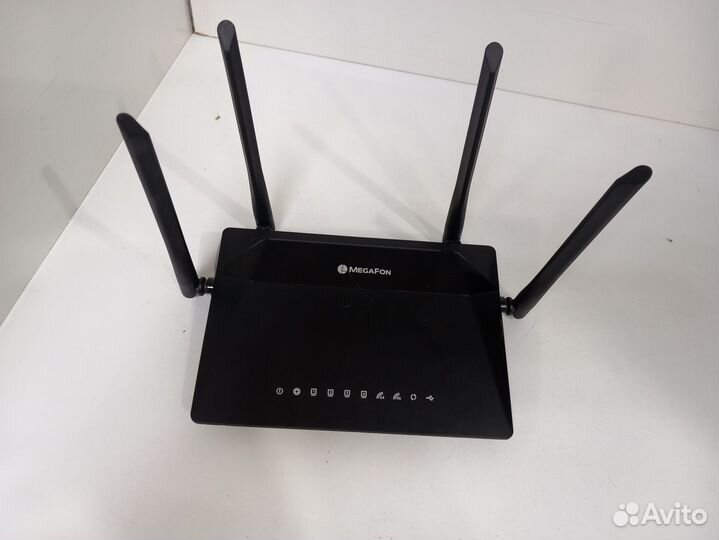 Wi-Fi роутер Мегафон FR1000-3