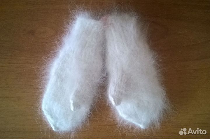 Шапки, пуховые варежки