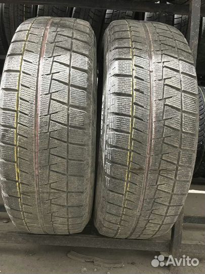 Bridgestone Blizzak Revo GZ 215/65 R16 98T