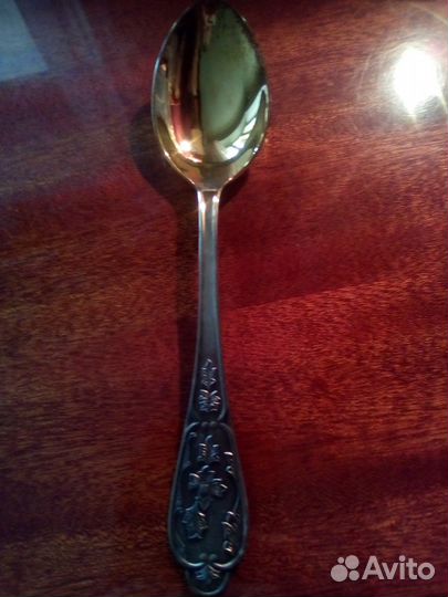 12 ложек - позолоченных мельхиоровых