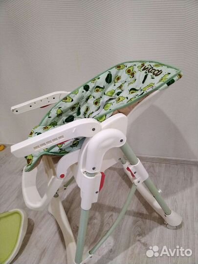 Стульчик для кормления трансформер