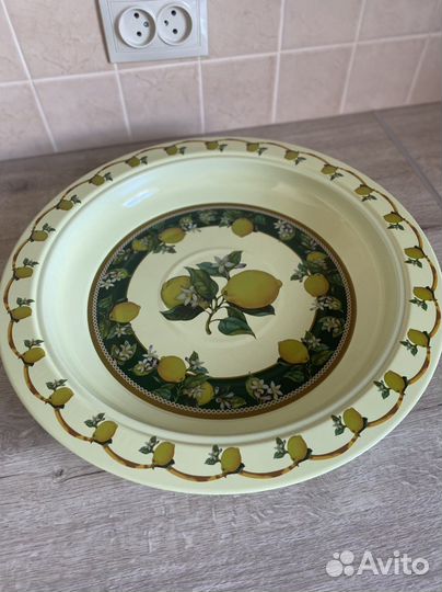 Поднос с крышкой