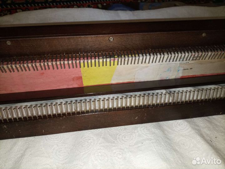 Ручная вязальная машинка