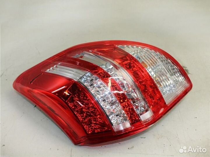 Фонарь задний правый Тойота Рав 4 Rav4 Рав4 05-13