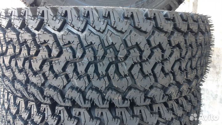 Nortec AT 560 215/75 R15 100Q