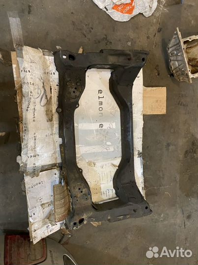 Mercedes w210 подрамник передний