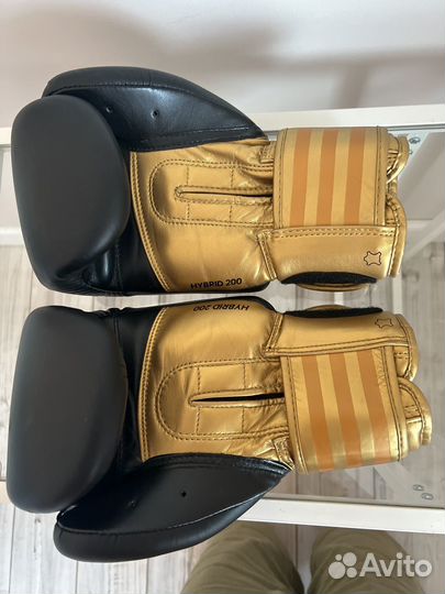 Adidas hybrid 200 16oz Боксерские перчатки