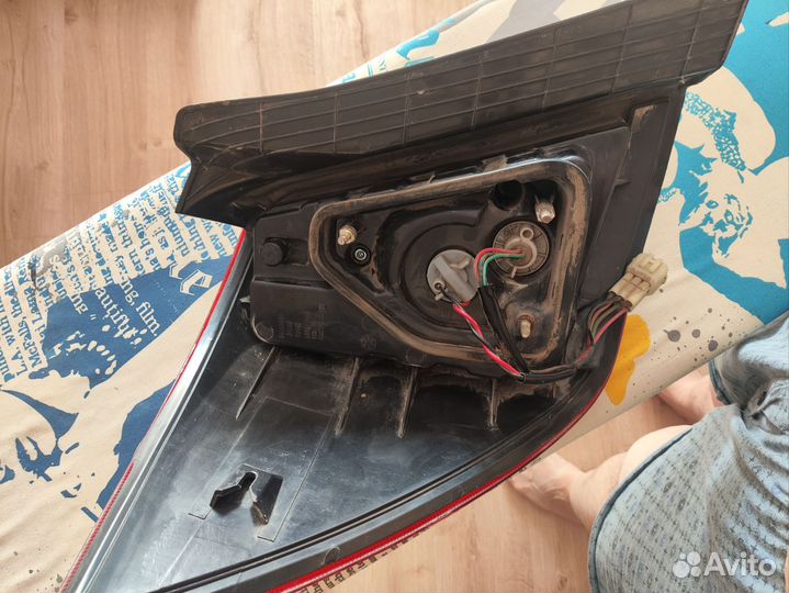 Задний правый фонарь лифан x60