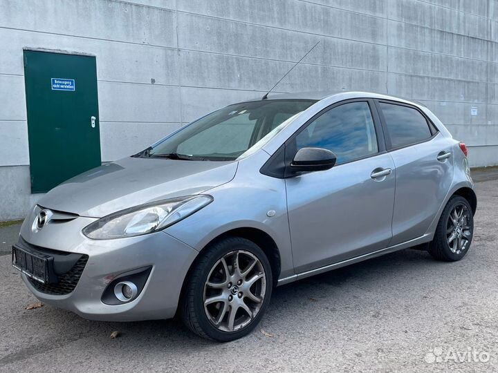 Mazda 2 II DE DH 2007-2014 на запчасти