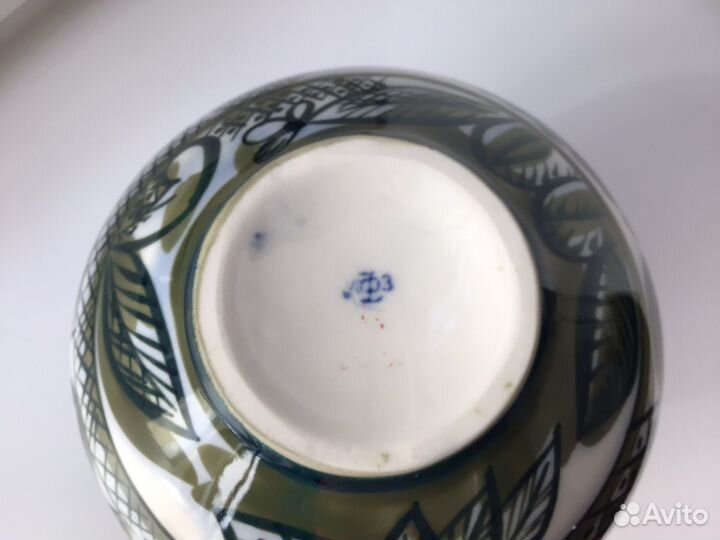 Фарфоровая ваза лфз