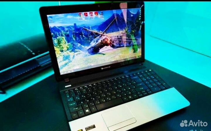 Мощный ноутбук Packard Bell (Core i7/ SSD)