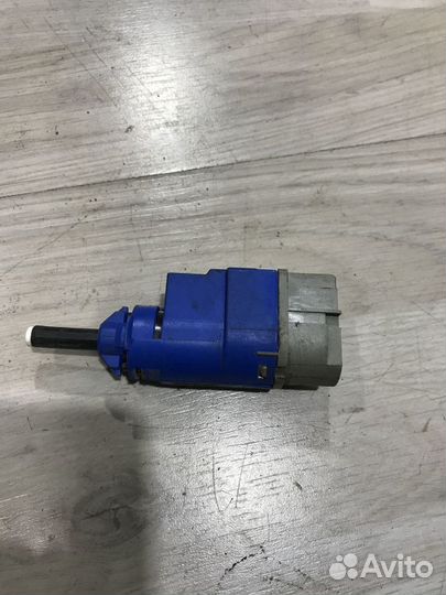 Датчик педали сцепления Renault duster