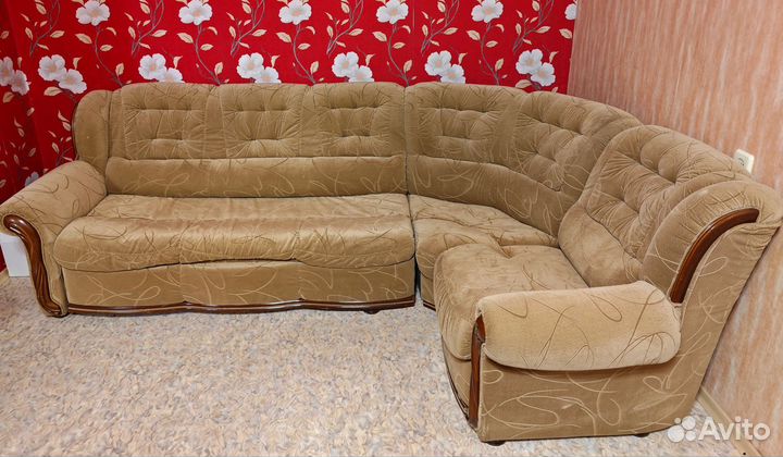 Угловой диван