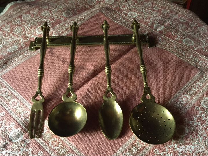 Набор кухннной утвари. Латунь