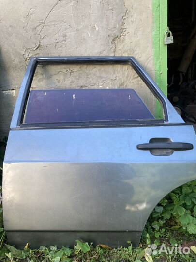 Двери на ваз 2109 правый и левый