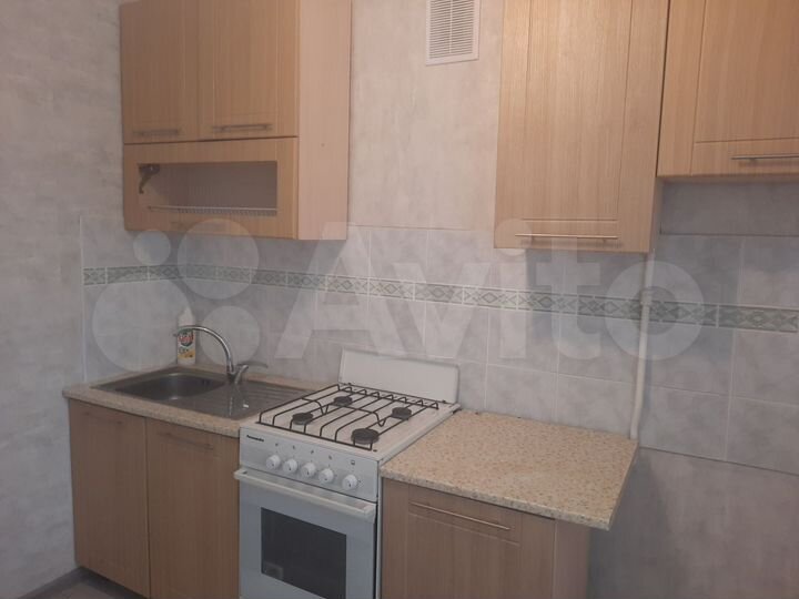 1-к. квартира, 32 м², 1/9 эт.