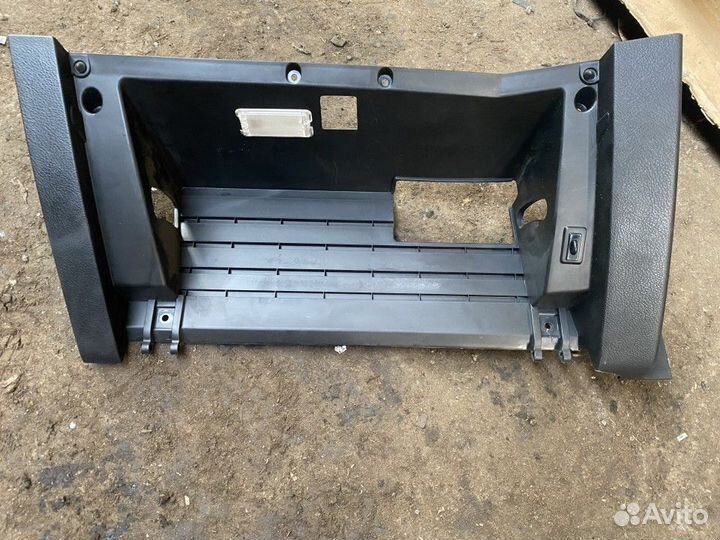 Бардачок Ssang Yong Kyron 2005-2014