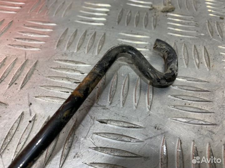 Упор капота Nissan Almera Classic B10