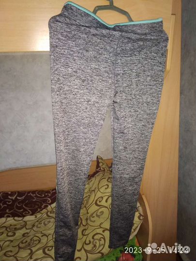 Спортивный костюм женский