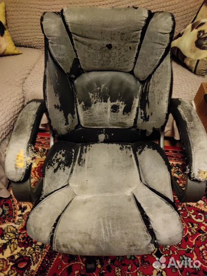 Компьютерное кресло б/у