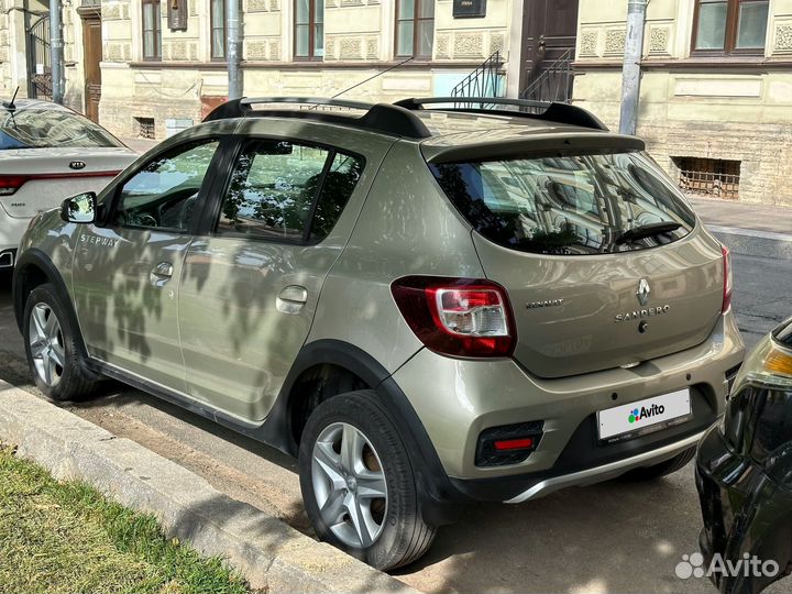 Renault Sandero Stepway 1.6 AT, 2017, 105 000 км