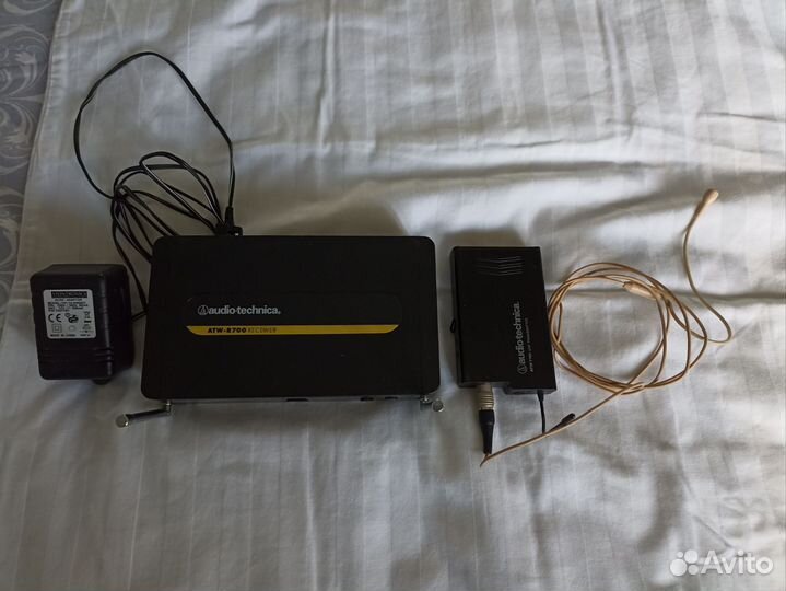 Радиосистема Audio-Technica ATW-R700