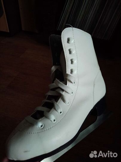 Коньки фигурные