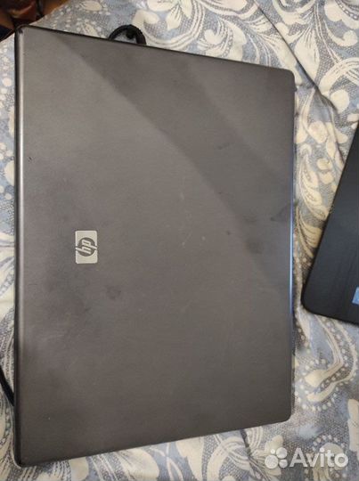 Ноутбук HP 550
