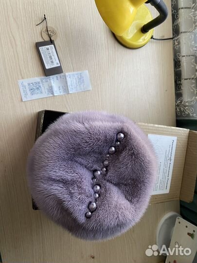 Берет женский норковый