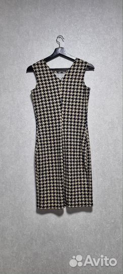 Платье женское 42 44 офисное