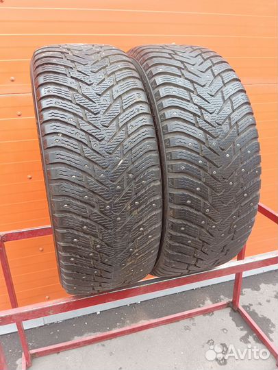 Nokian Tyres Hakkapeliitta 8 SUV 285/60 R18 93E