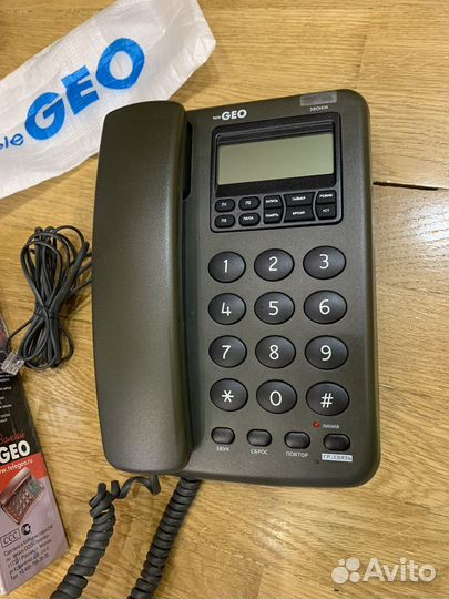 Телефон telegeo с ЖК дисплеем