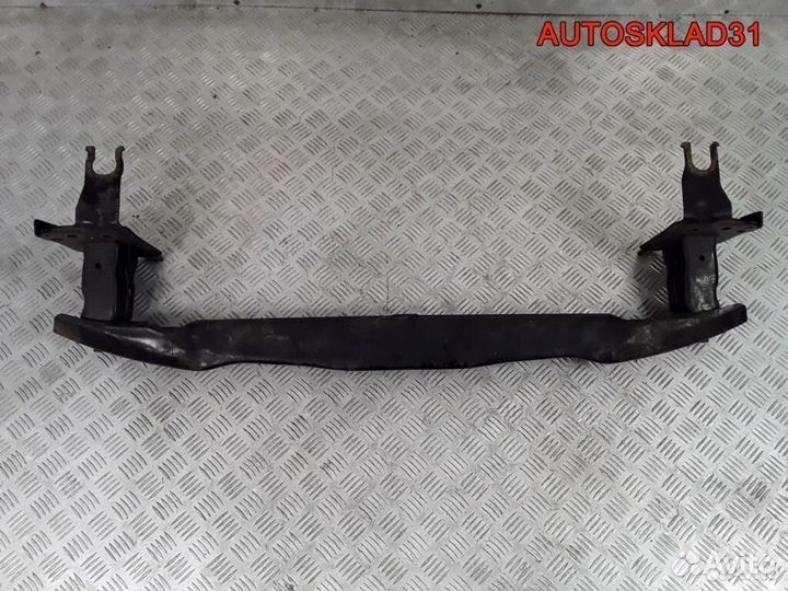 Усилитель переднего бампера VW Touareg 7L0807109E