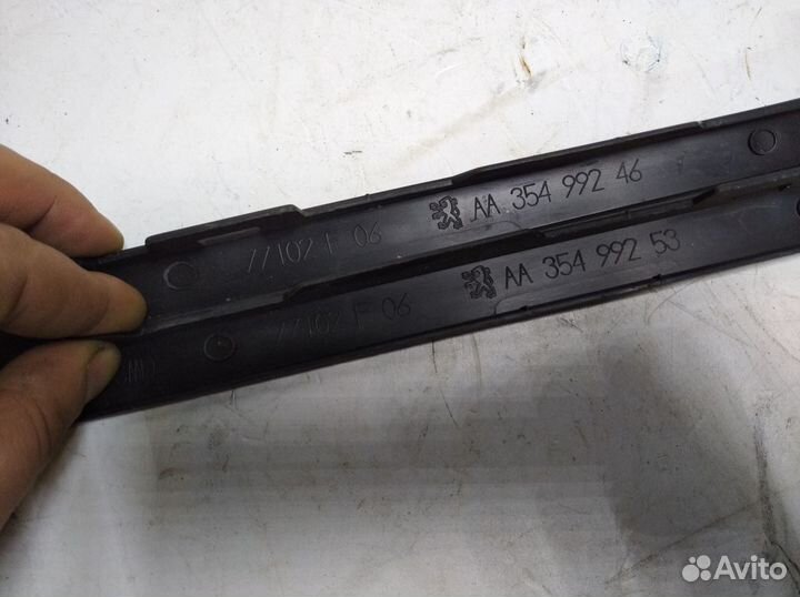 Спойлер переднего бампера Peugeot 307