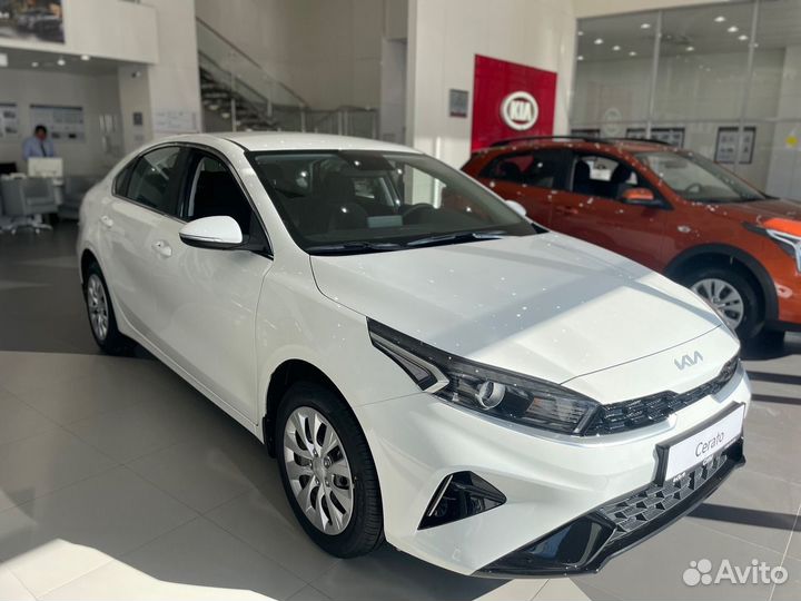 Kia Cerato 1.6 AT, 2022