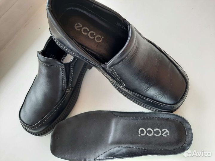 Туфли на мальчика ecco (27)р