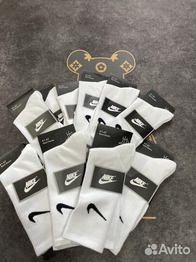 Носки nike высокие белые