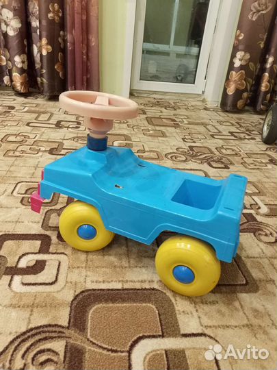 Детская машинка каталка