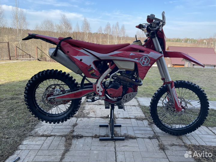 Hasky f7