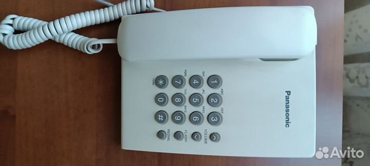 Телефон