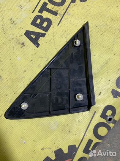 Накладка заднего крыла Хендай Солярис 1