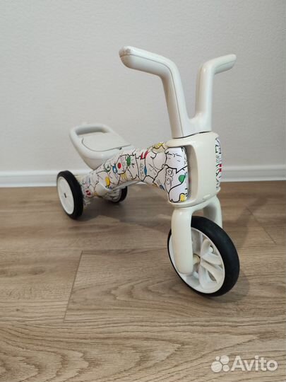 Трёхколёсный беговел каталка Chillafish